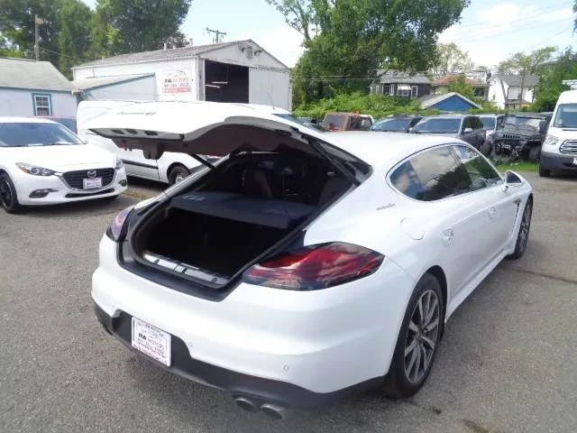 2015 Porsche 970 Panamera - Image 10 of 16