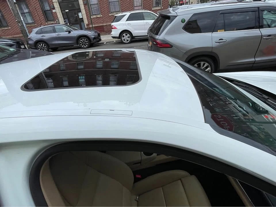 2015 Porsche 970 Panamera - Image 17 of 19