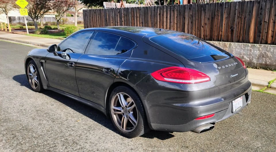 2015 Porsche 970 Panamera - Image 3 of 13