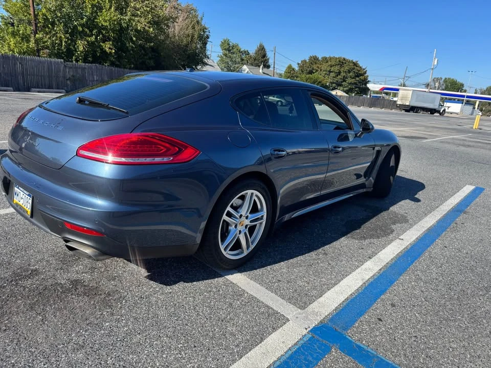 2015 Porsche 970 Panamera - Image 4 of 17