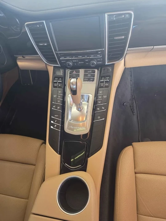 2015 Porsche 970 Panamera 4S - Image 8 of 12