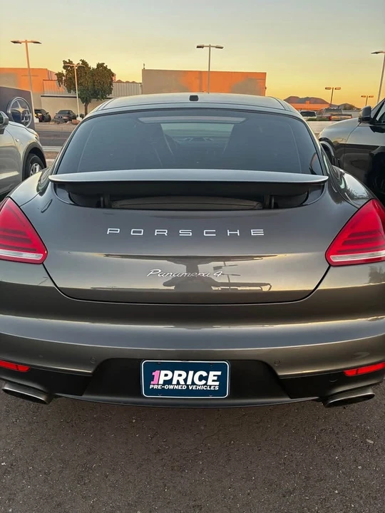 2015 Porsche 970 Panamera 4S - Image 6 of 9