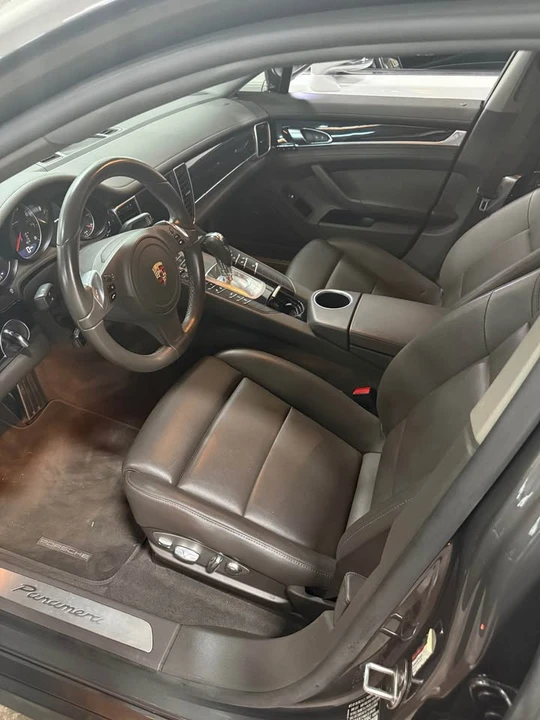 2015 Porsche 970 Panamera 4S - Image 3 of 3