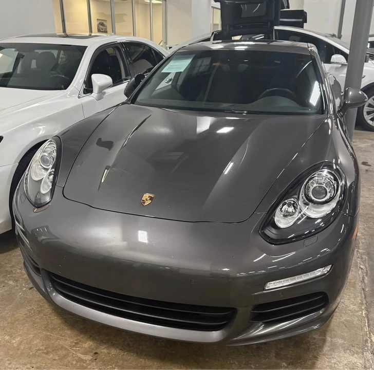 2015 Porsche 970 Panamera 4S - Image 2 of 3
