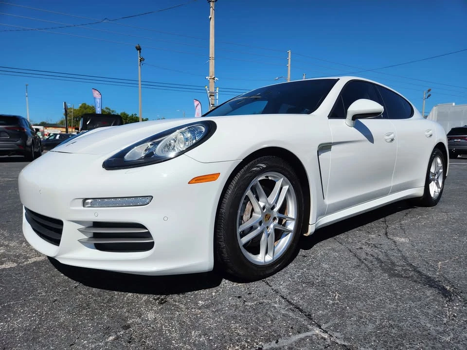 2015 Porsche 970 Panamera - Image 4 of 20