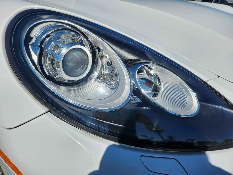 2015 Porsche 970 Panamera - Image 10 of 20