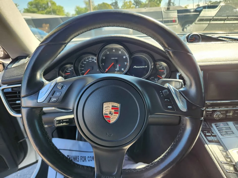 2015 Porsche 970 Panamera - Image 19 of 20