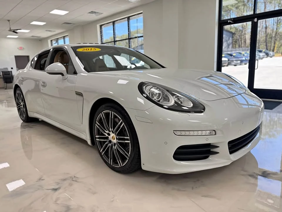 2015 Porsche 970 Panamera - Image 2 of 19
