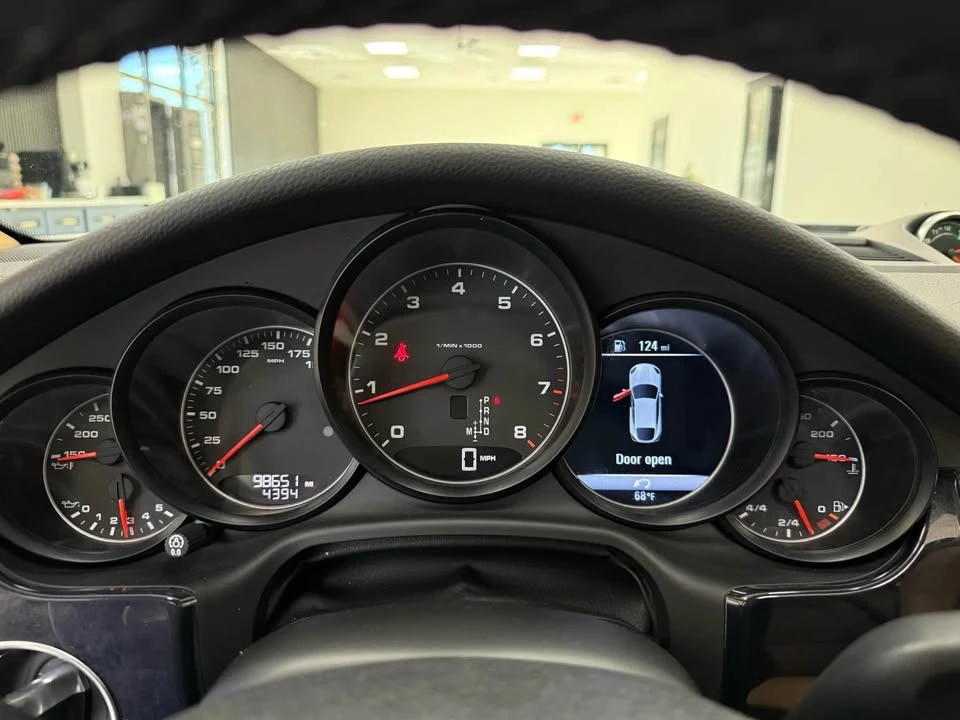 2015 Porsche 970 Panamera - Image 15 of 19