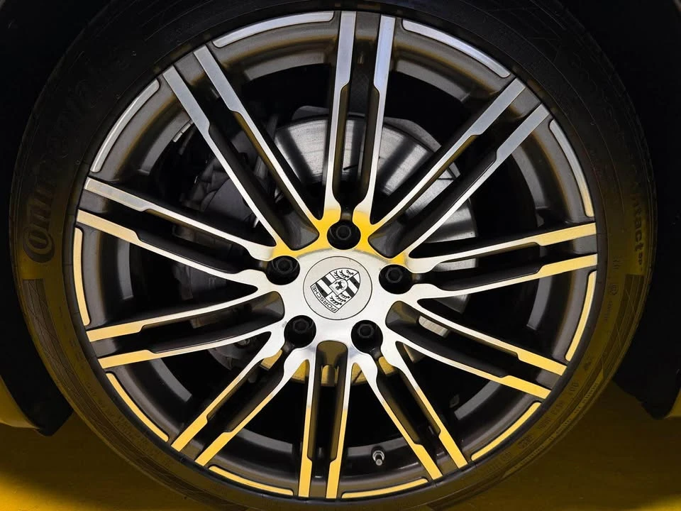 2015 Porsche 970 Panamera - Image 8 of 20