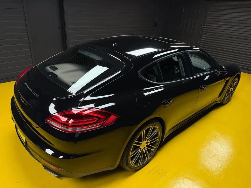 2015 Porsche 970 Panamera - Image 17 of 20