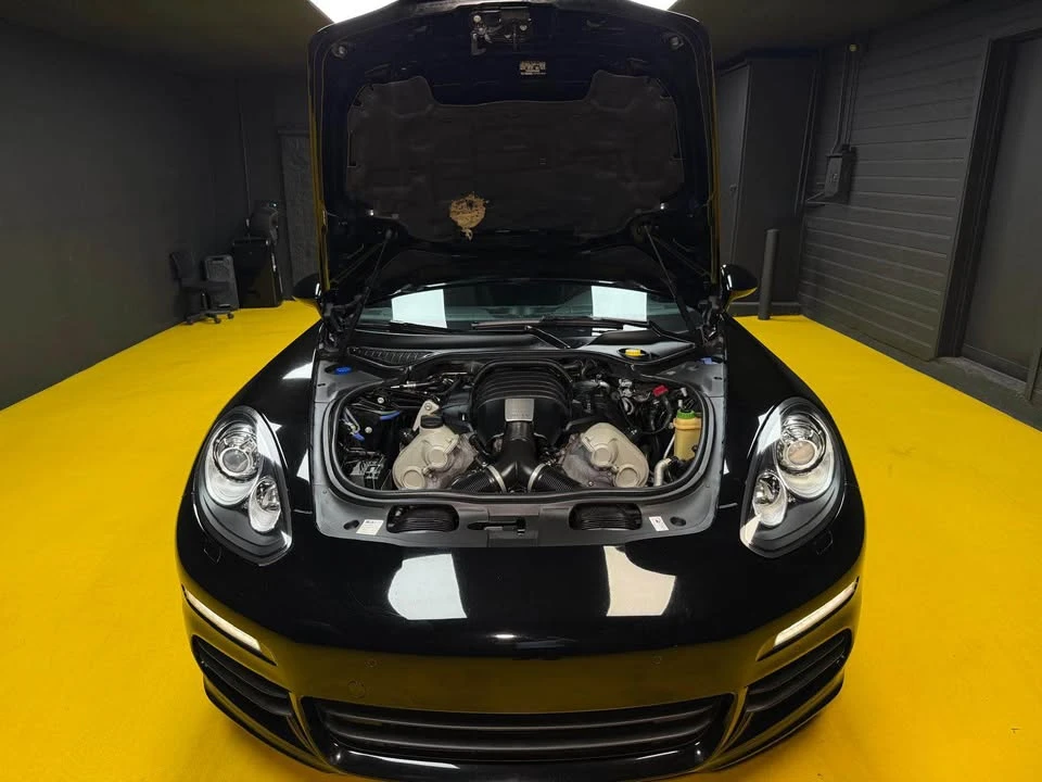 2015 Porsche 970 Panamera - Image 15 of 20