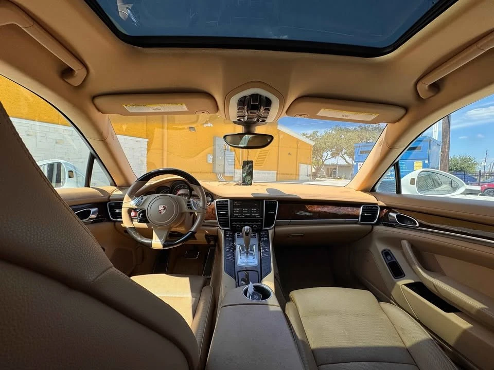 2015 Porsche 970 Panamera - Image 4 of 9