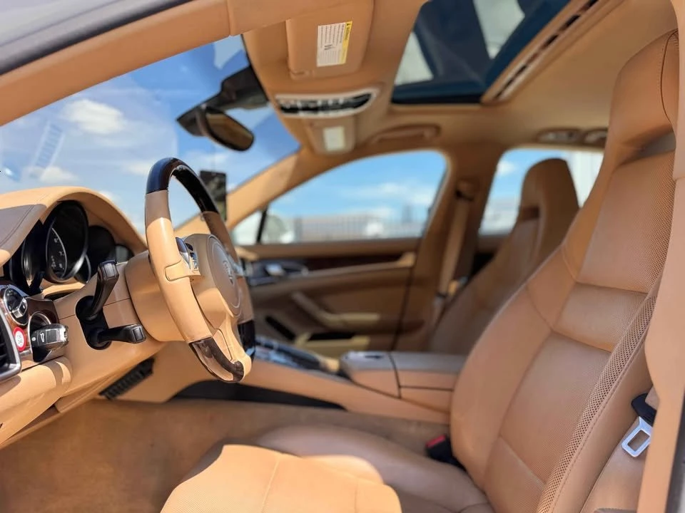 2015 Porsche 970 Panamera - Image 7 of 9