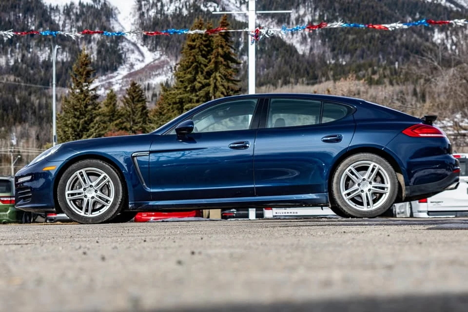 2015 Porsche 970 Panamera - Image 3 of 11