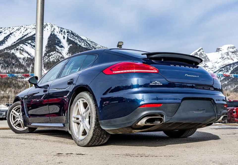 2015 Porsche 970 Panamera - Image 7 of 11