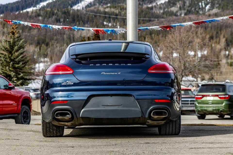 2015 Porsche 970 Panamera - Image 11 of 11