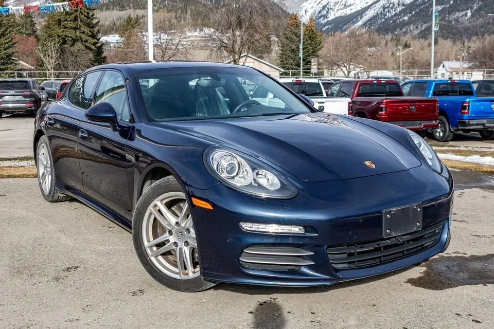 2015 Porsche 970 Panamera - Image 6 of 11