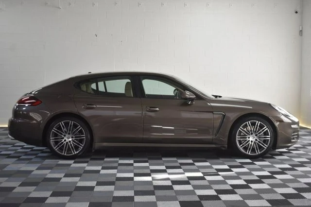 2015 Porsche 970 Panamera - Image 6 of 18