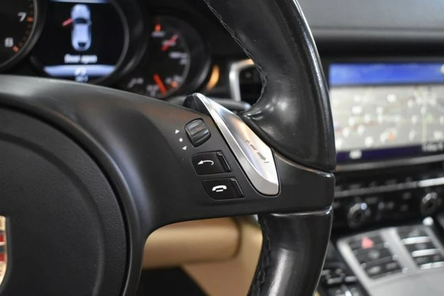 2015 Porsche 970 Panamera - Image 16 of 20