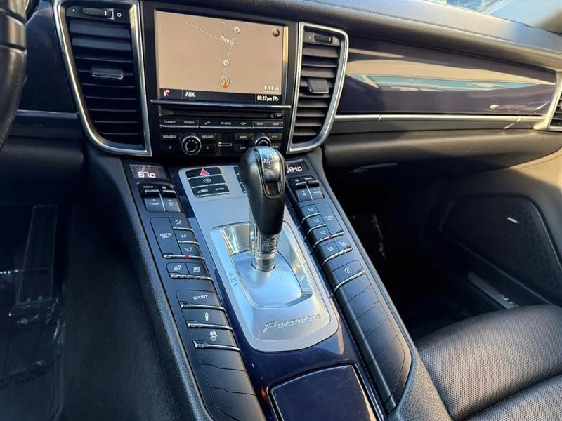 2015 Porsche 970 Panamera - Image 17 of 20