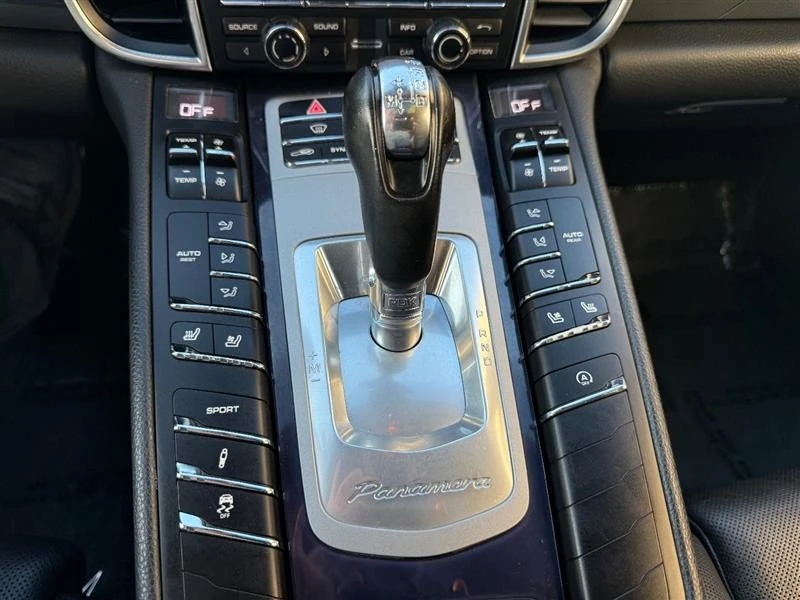 2015 Porsche 970 Panamera - Image 19 of 20