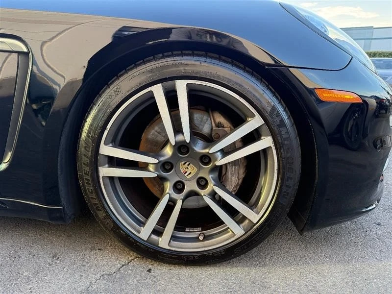 2015 Porsche 970 Panamera - Image 12 of 20