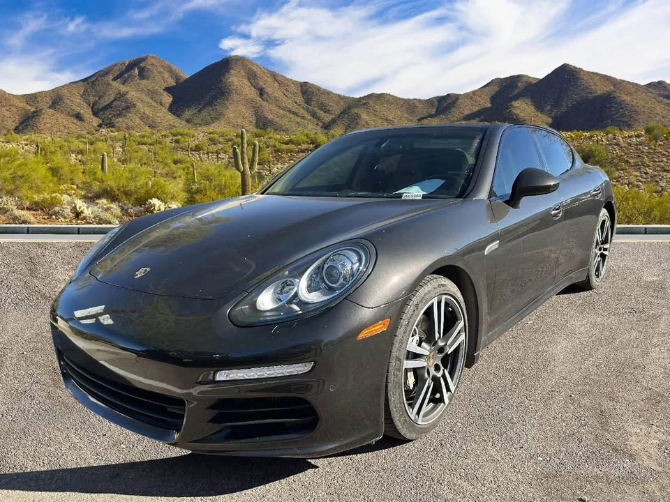 2015 Porsche 970 Panamera 4S - Image 4 of 8