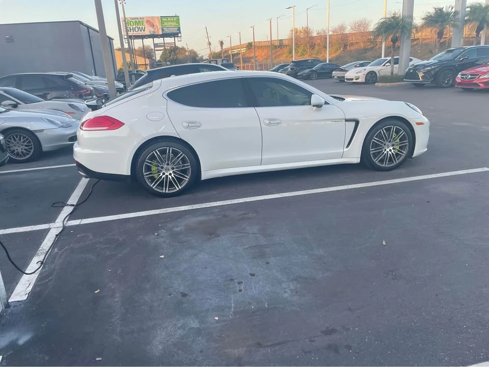 2015 Porsche 970 Panamera S - Image 2 of 4