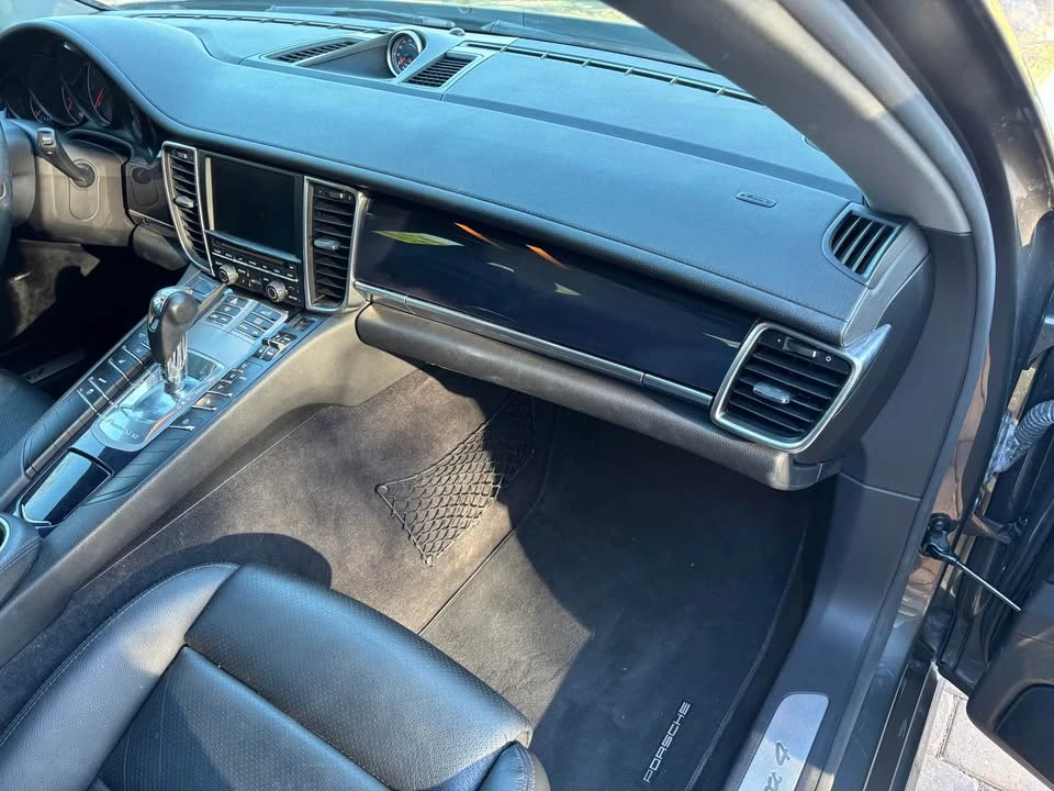 2015 Porsche 970 Panamera 4S - Image 17 of 19