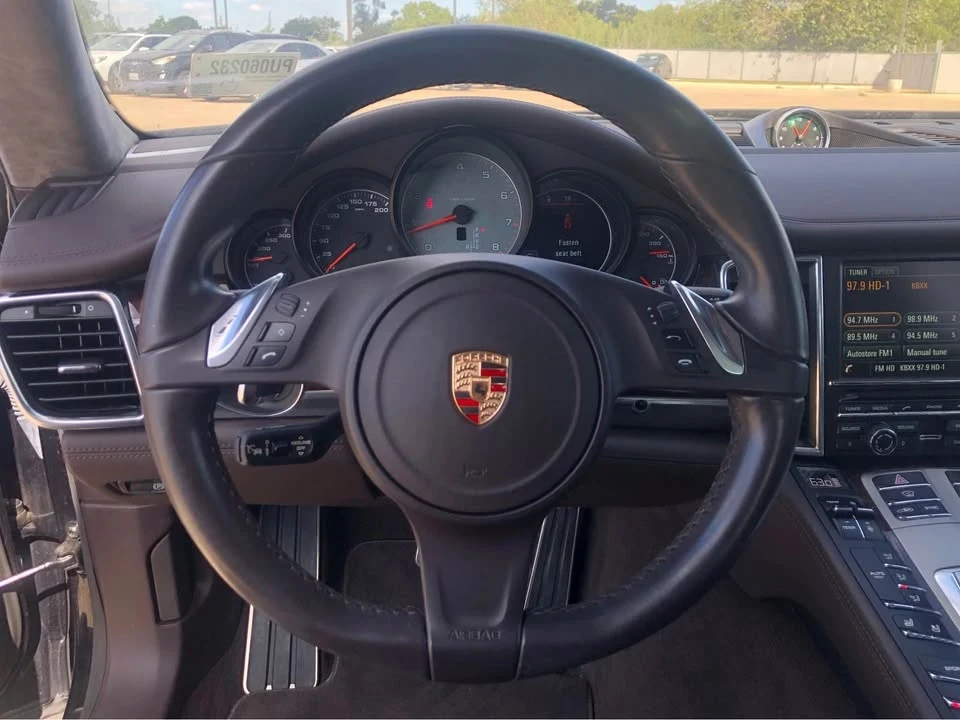 2015 Porsche 970 Panamera 4S - Image 5 of 13