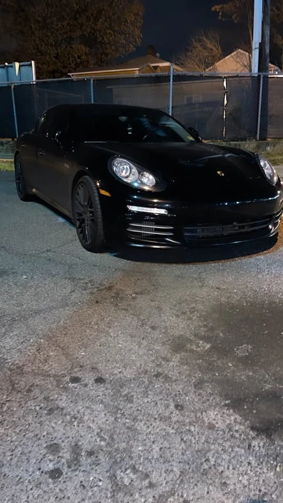 2015 Porsche 970 Panamera 4S - Image 4 of 4