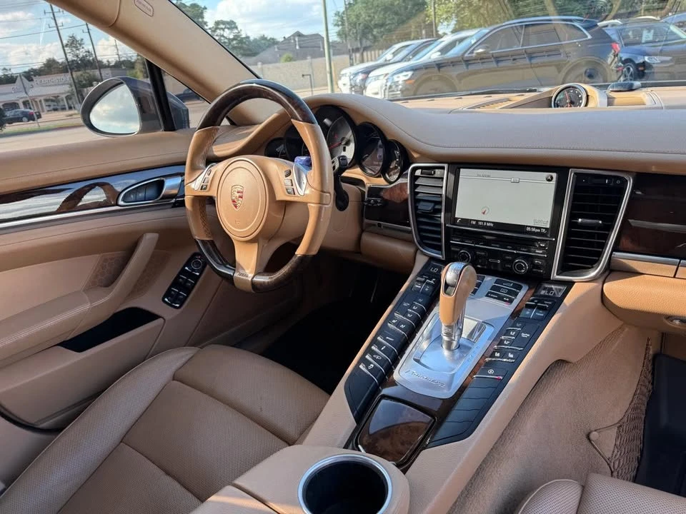 2015 Porsche 970 Panamera 4S - Image 17 of 20