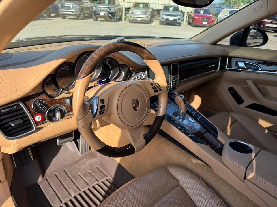 2015 Porsche 970 Panamera 4S - Image 8 of 20