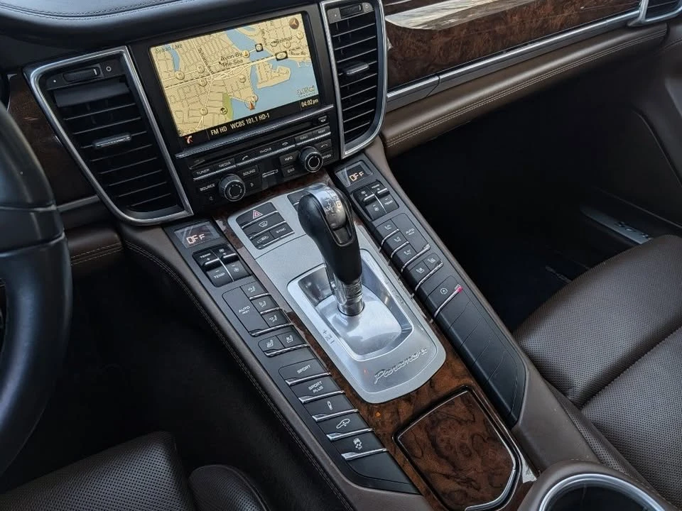 2015 Porsche 970 Panamera 4S - Image 18 of 20