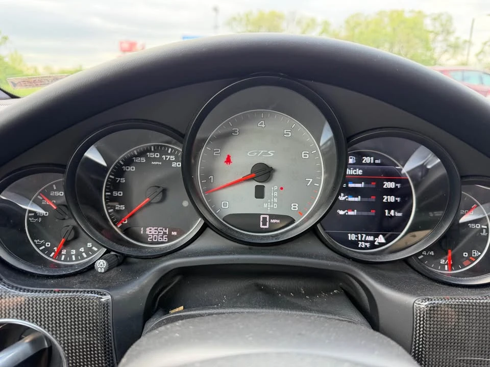 2015 Porsche 970 Panamera GTS - Image 9 of 14