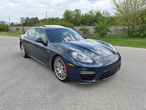 2015 Porsche Panamera GTS Sedan