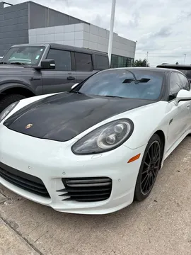 2015 Porsche Panamera GTS