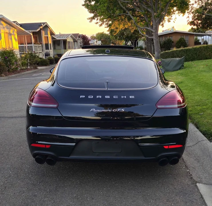 2015 Porsche 970 Panamera GTS - Image 9 of 20
