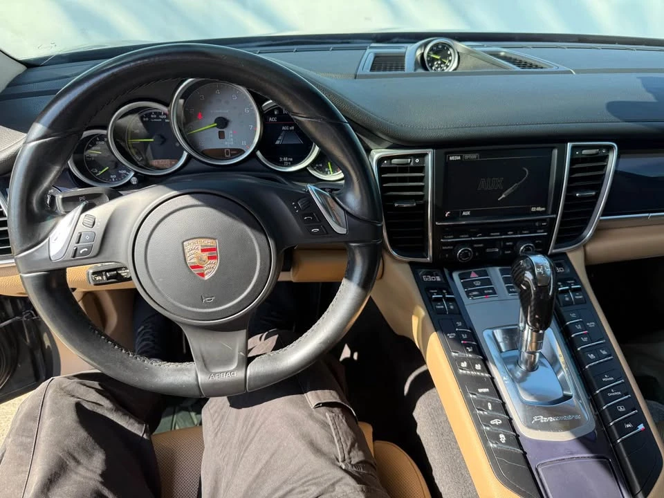 2015 Porsche 970 Panamera S - Image 14 of 16