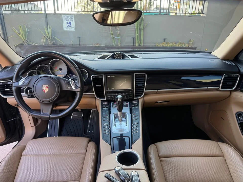 2015 Porsche 970 Panamera S - Image 13 of 16
