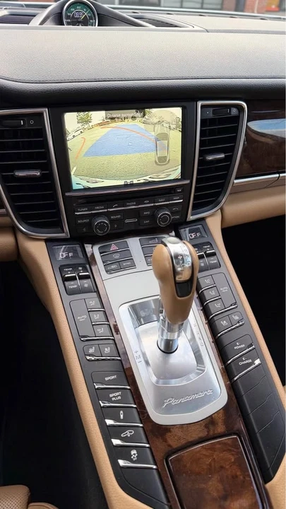 2015 Porsche 970 Panamera S - Image 13 of 20