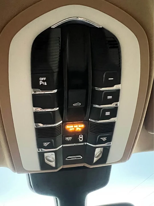 2015 Porsche 970 Panamera S - Image 11 of 12