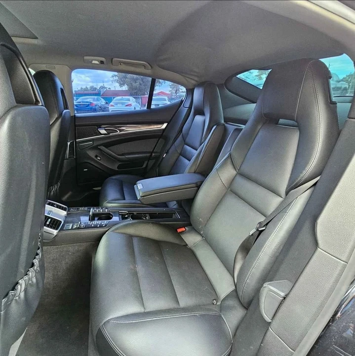 2015 Porsche 970 Panamera - Image 6 of 6