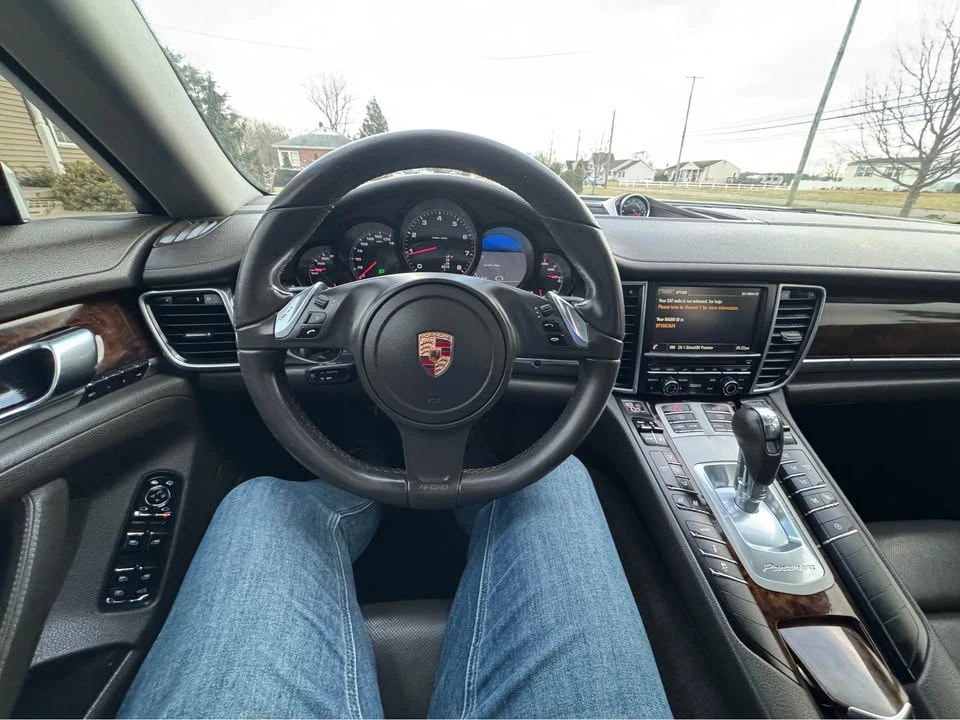 2015 Porsche 970 Panamera - Image 9 of 15