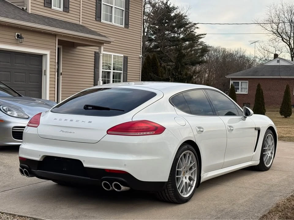 2015 Porsche 970 Panamera - Image 4 of 15