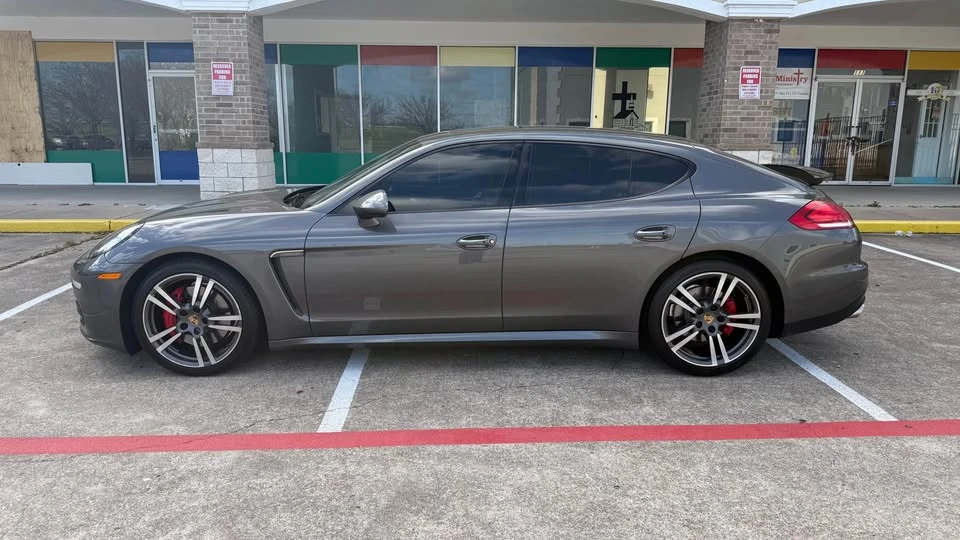 2015 Porsche 970 Panamera - Image 5 of 19