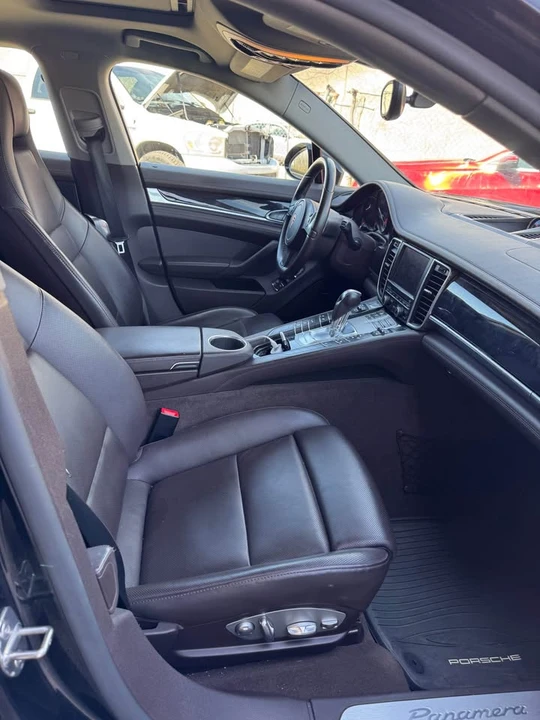 2015 Porsche 970 Panamera - Image 12 of 12