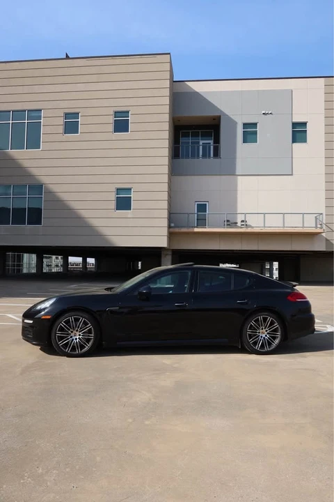 2015 Porsche 970 Panamera - Image 6 of 12
