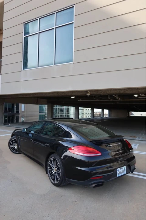 2015 Porsche 970 Panamera - Image 2 of 12